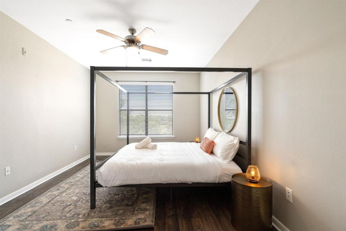 Modern 2B Near Downtown With Pool And Cozy King Beds Austin Exterior foto