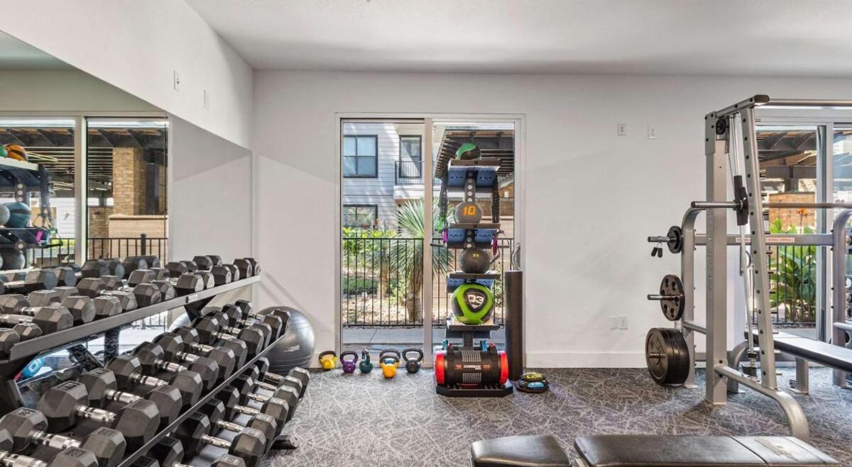 Modern 2B Near Downtown With Pool And Cozy King Beds Austin Exterior foto